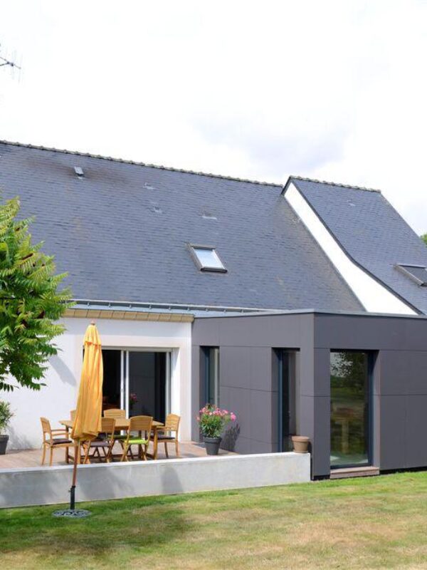 Construire une véranda sur une terrasse - Nantes 44 - La Maison Des Travaux